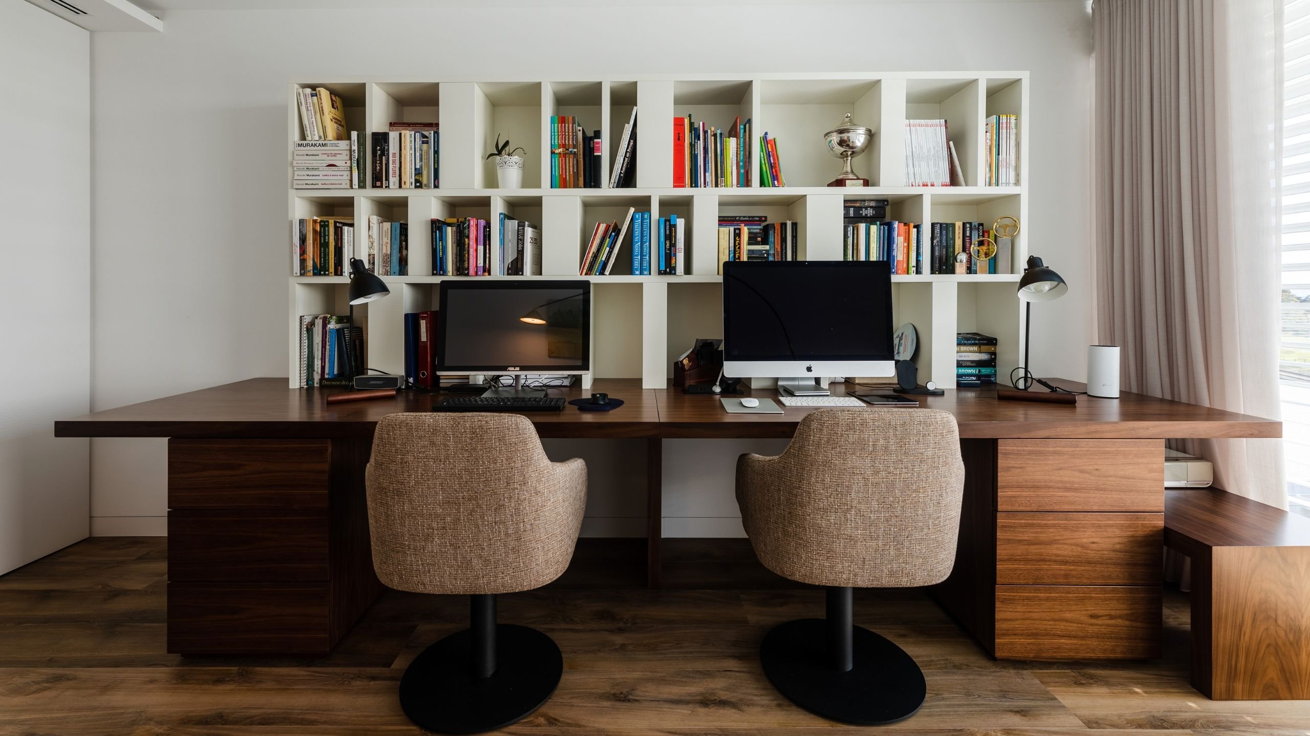 Home office criativo e elegante