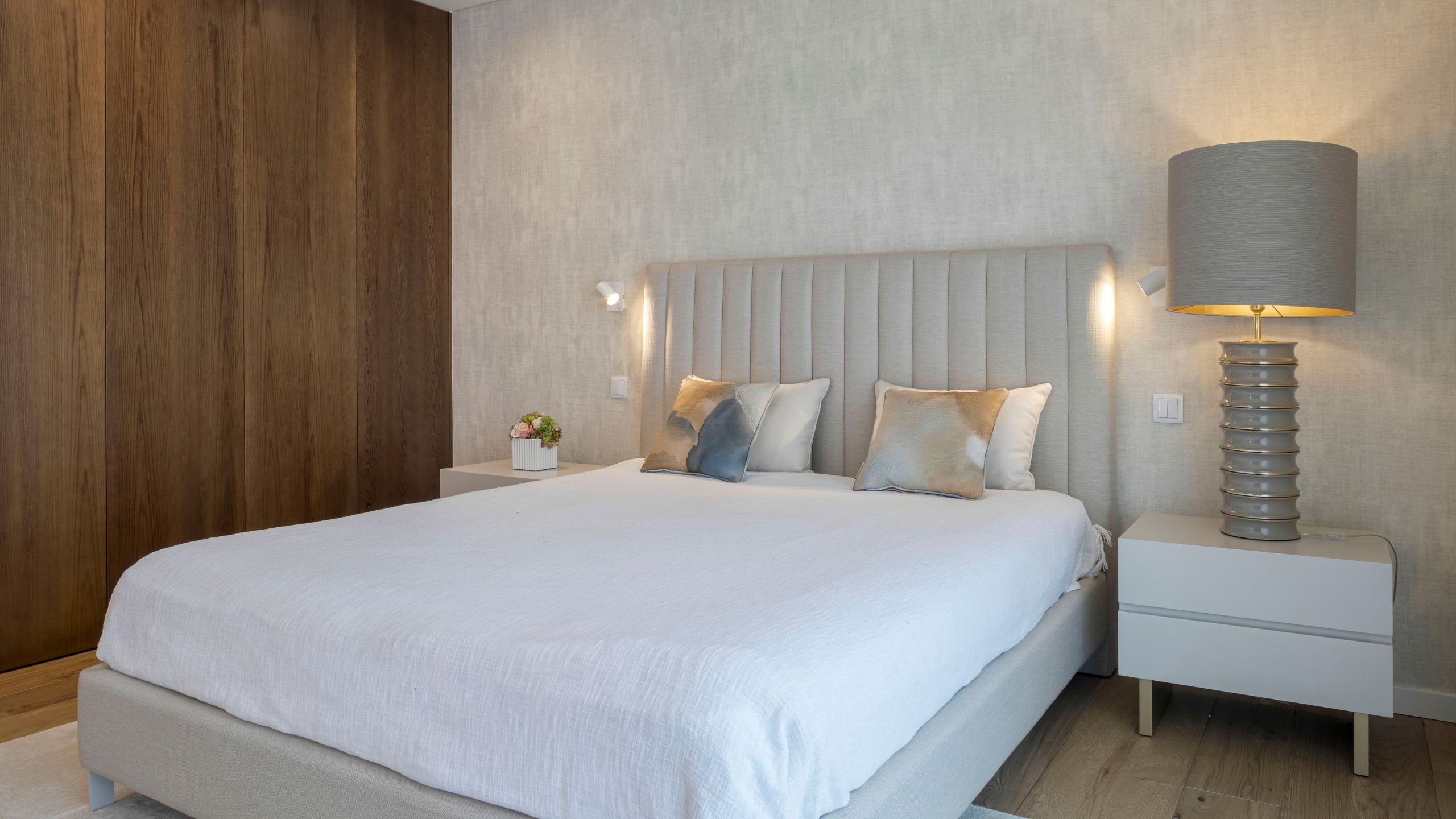 Quarto da menina descontraído e elegante